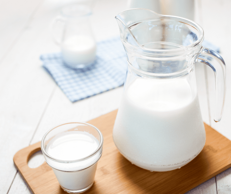 Употребление молока увеличивает риск развития рака груди