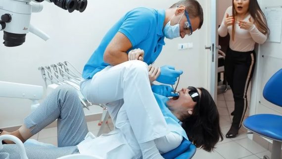 Как выбирать стоматологию и врачей-стоматологов - 4 совета, полезные для вашего здоровья